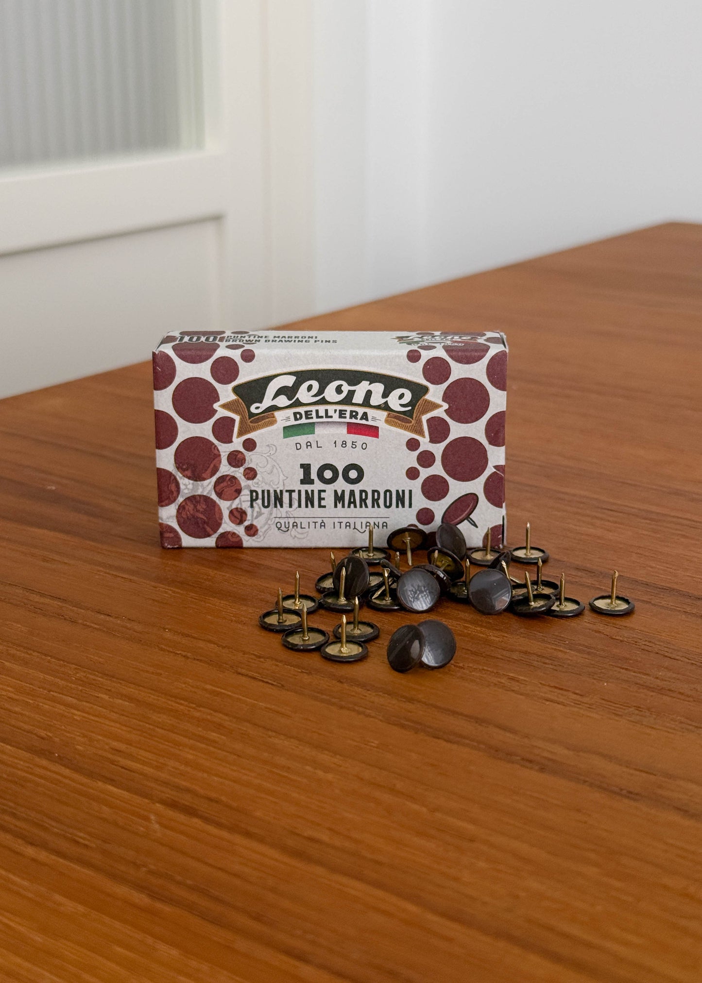 Leone Dell'Era Push Pins