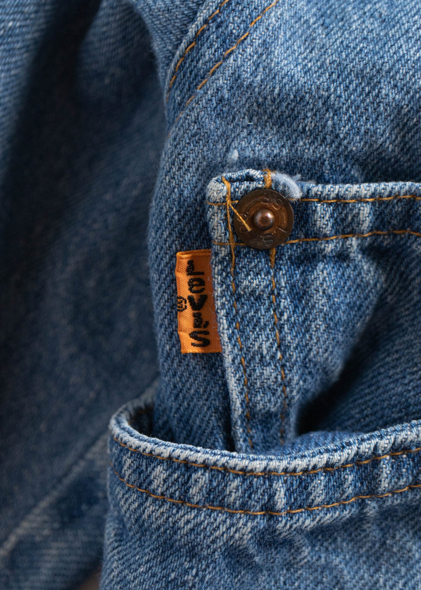 Vintage 1970s Levi's Orange Tab Pleated Denim Jacket Size XS/S