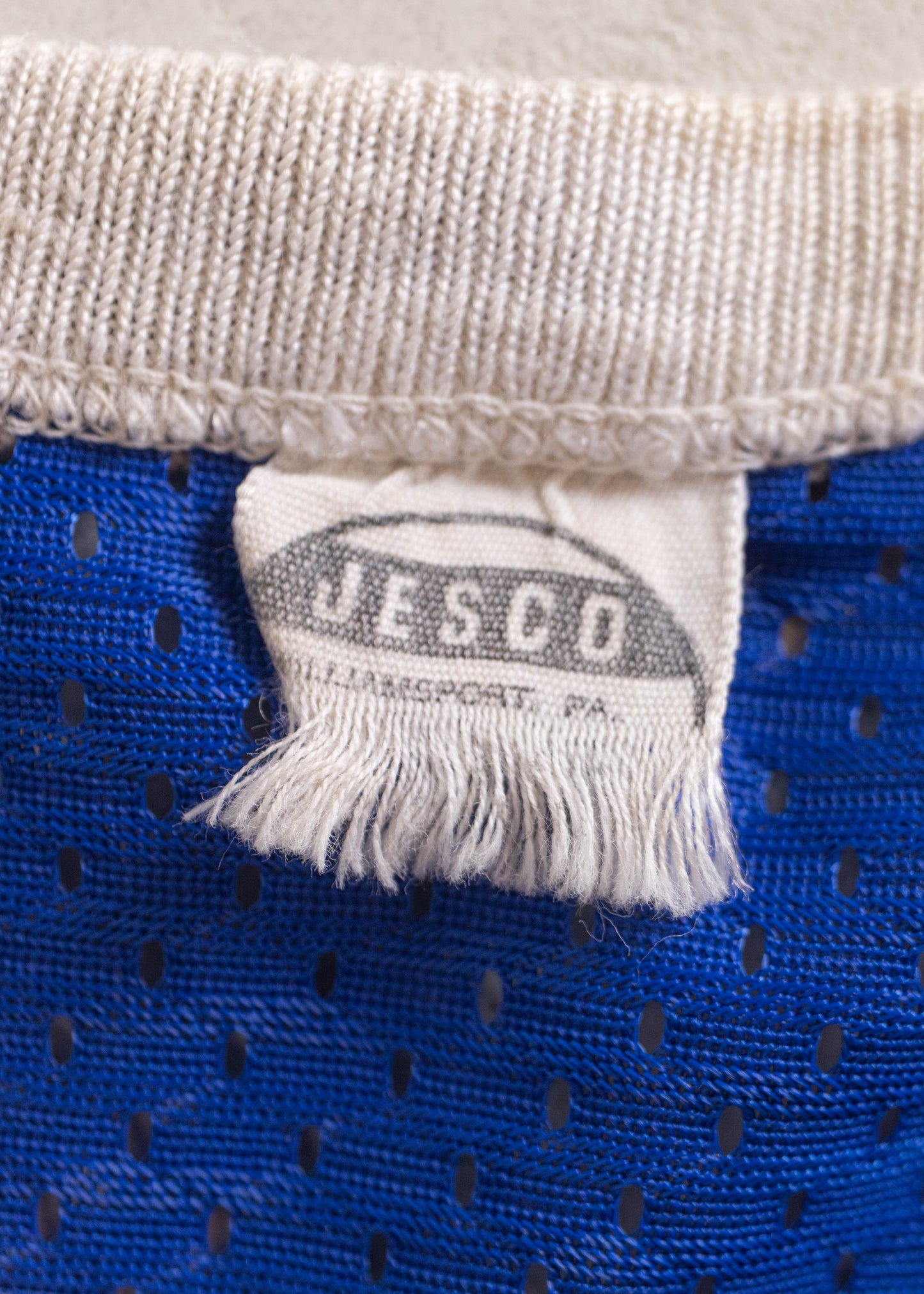 Vintage 1980s Jesco Sportsman Shop Mesh Sport Jersey Size S/M