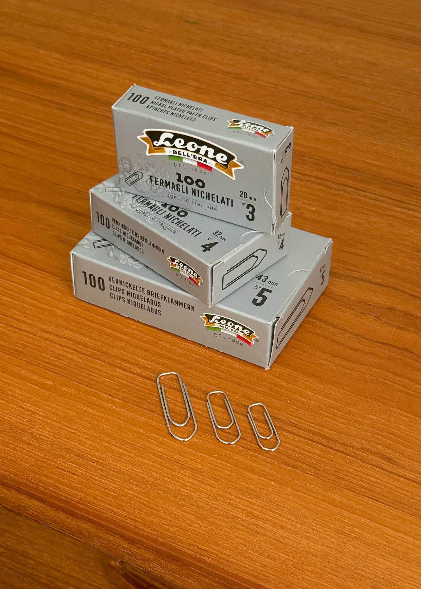 Leone Dell'Era Nickel Plated Paper Clips