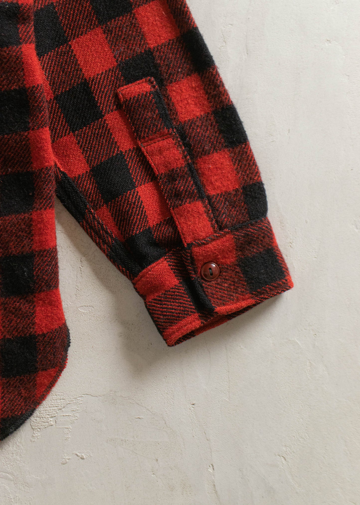 Vintage 1970s Woolrich Flannel Button Up Shirt Size Size S/M