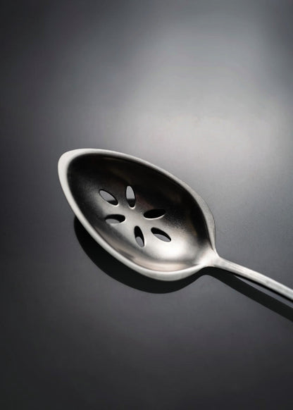 Gestura 00 Slotted Silver Spoon