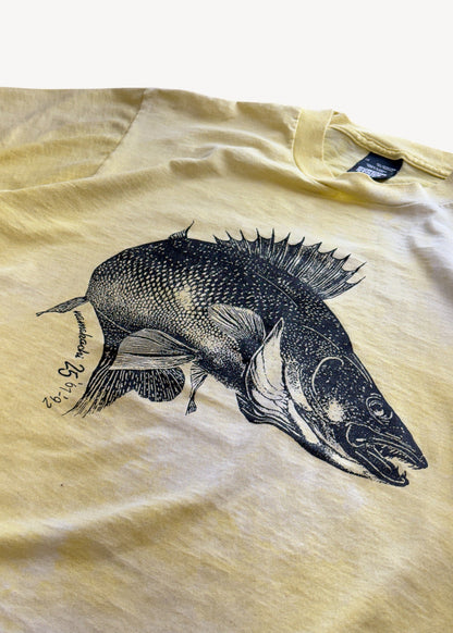 Vintage 1990s Screen Stars Best "Namakachi 25" Fish T-Shirt Size S/M