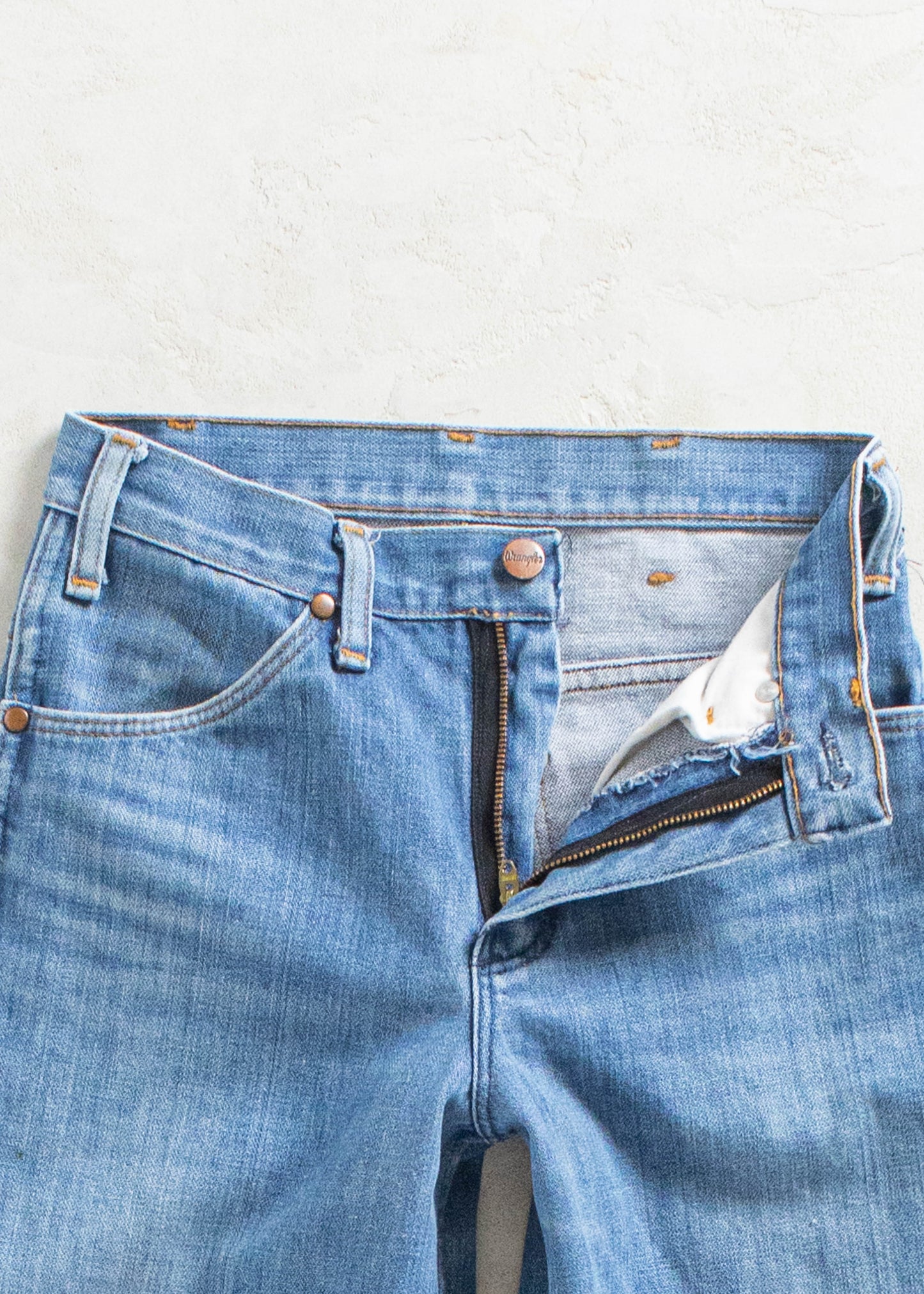 Vintage 1970s Wrangler Midwash Flare Jeans Size Women's 25 Men's 28