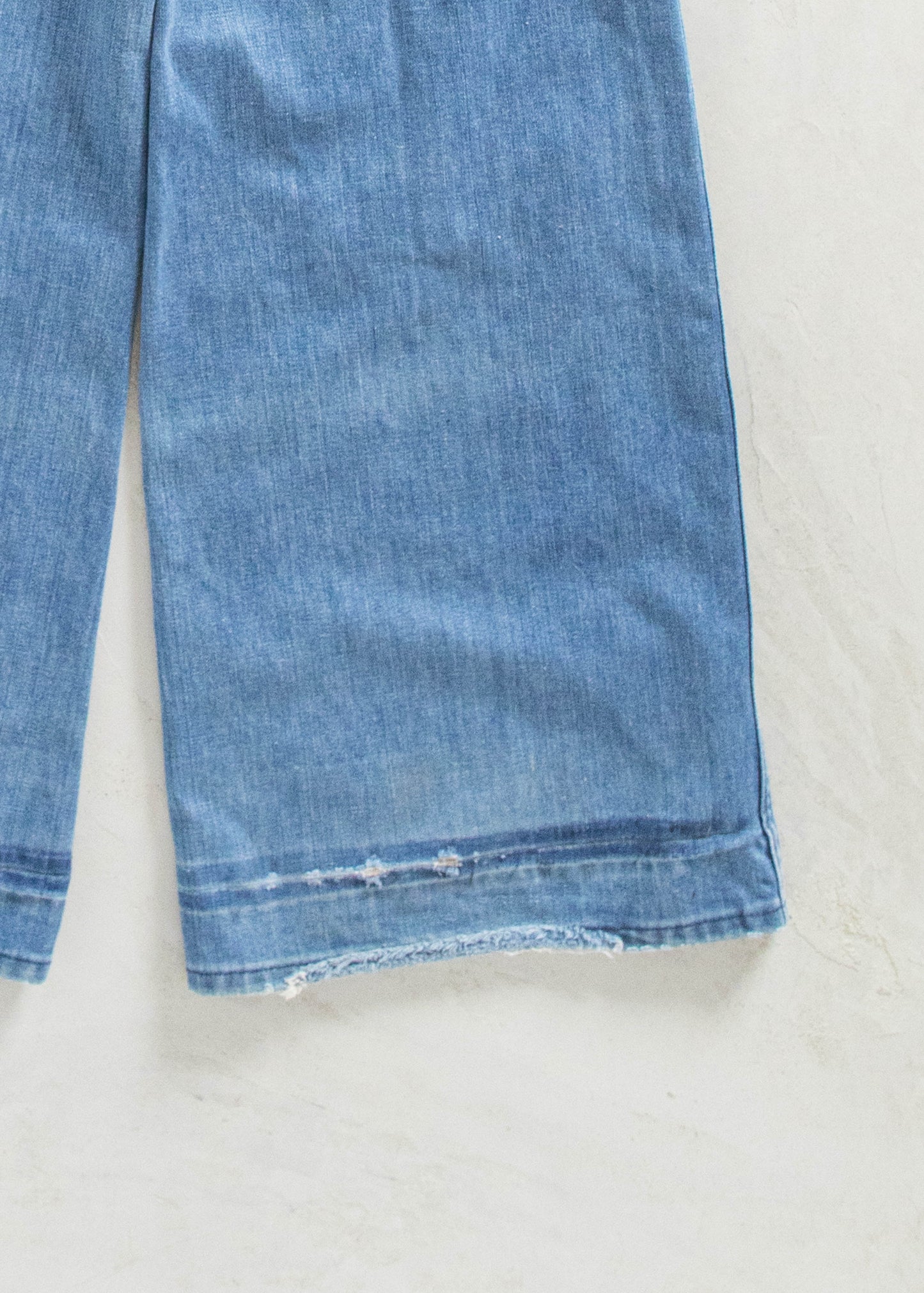 Vintage 1970s Wrangler Midwash Flare Jeans Size Women's 25 Men's 28