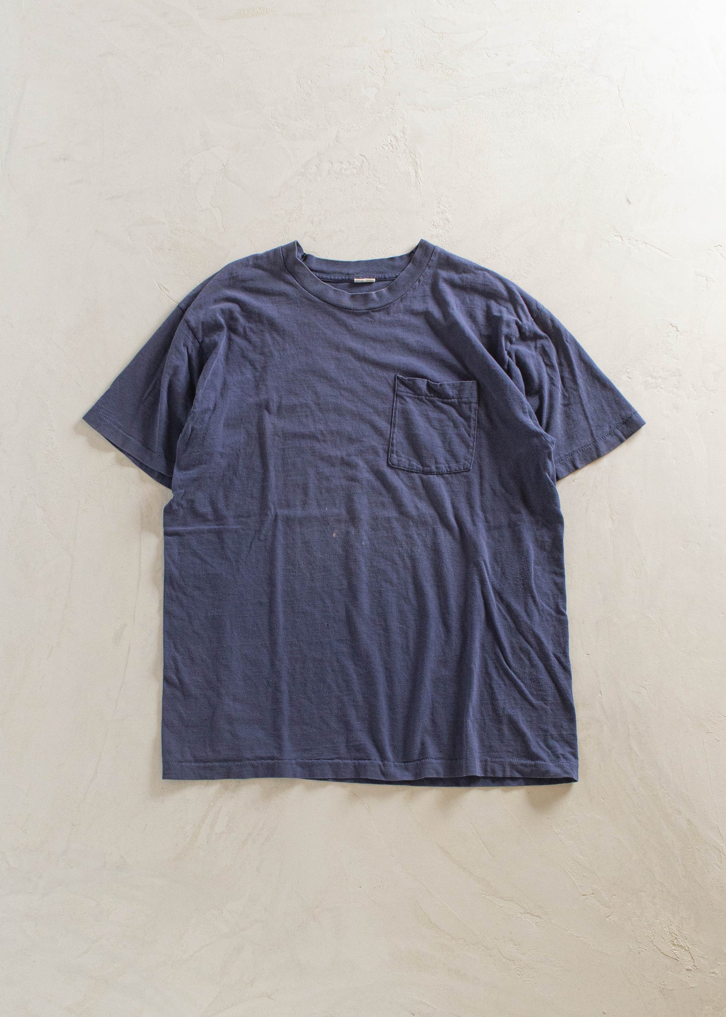 1980s Fruit of the Loom Selvedge Pocket T-Shirt Size L/XL