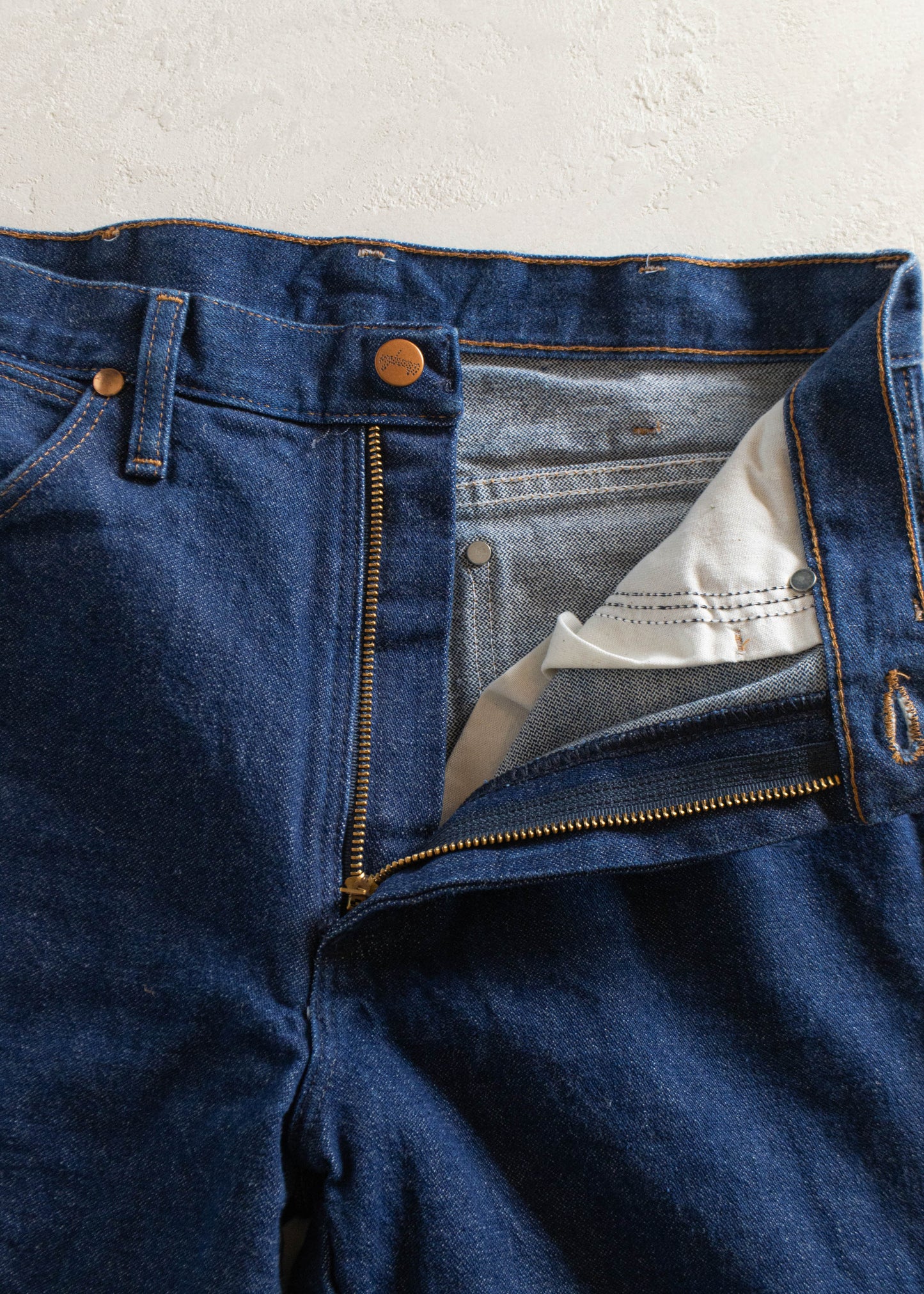 1980s Wrangler Darkwash Jeans Size Women's 27 Men's 30