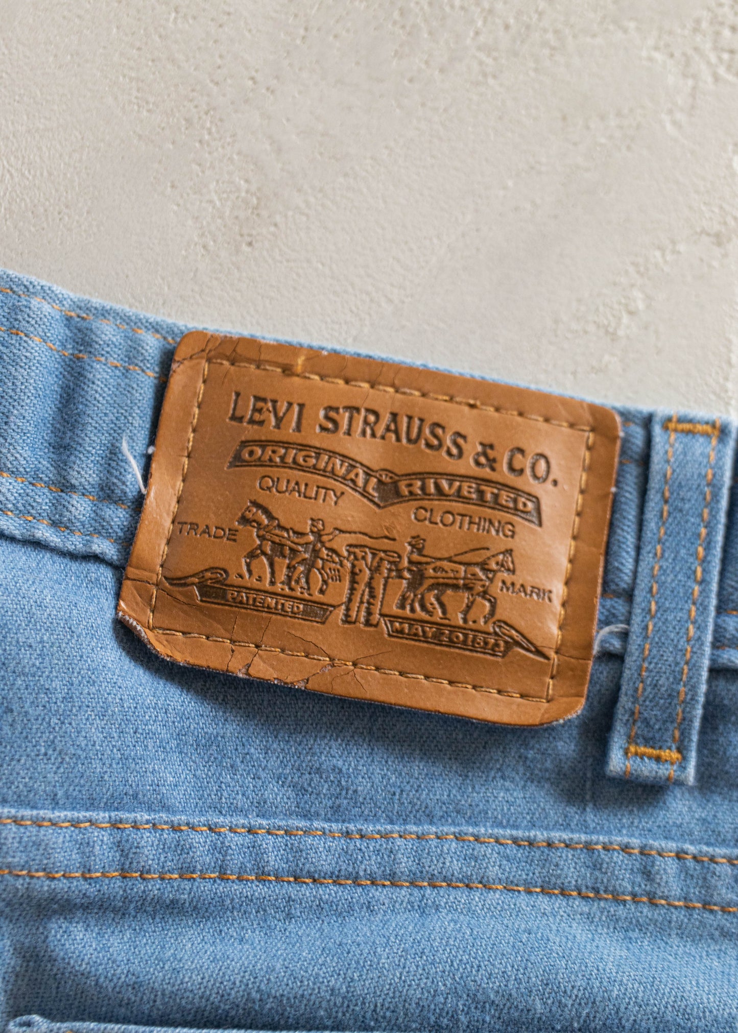 1980s Levi's Midwash Jeans Size Women's 29 Men's 32