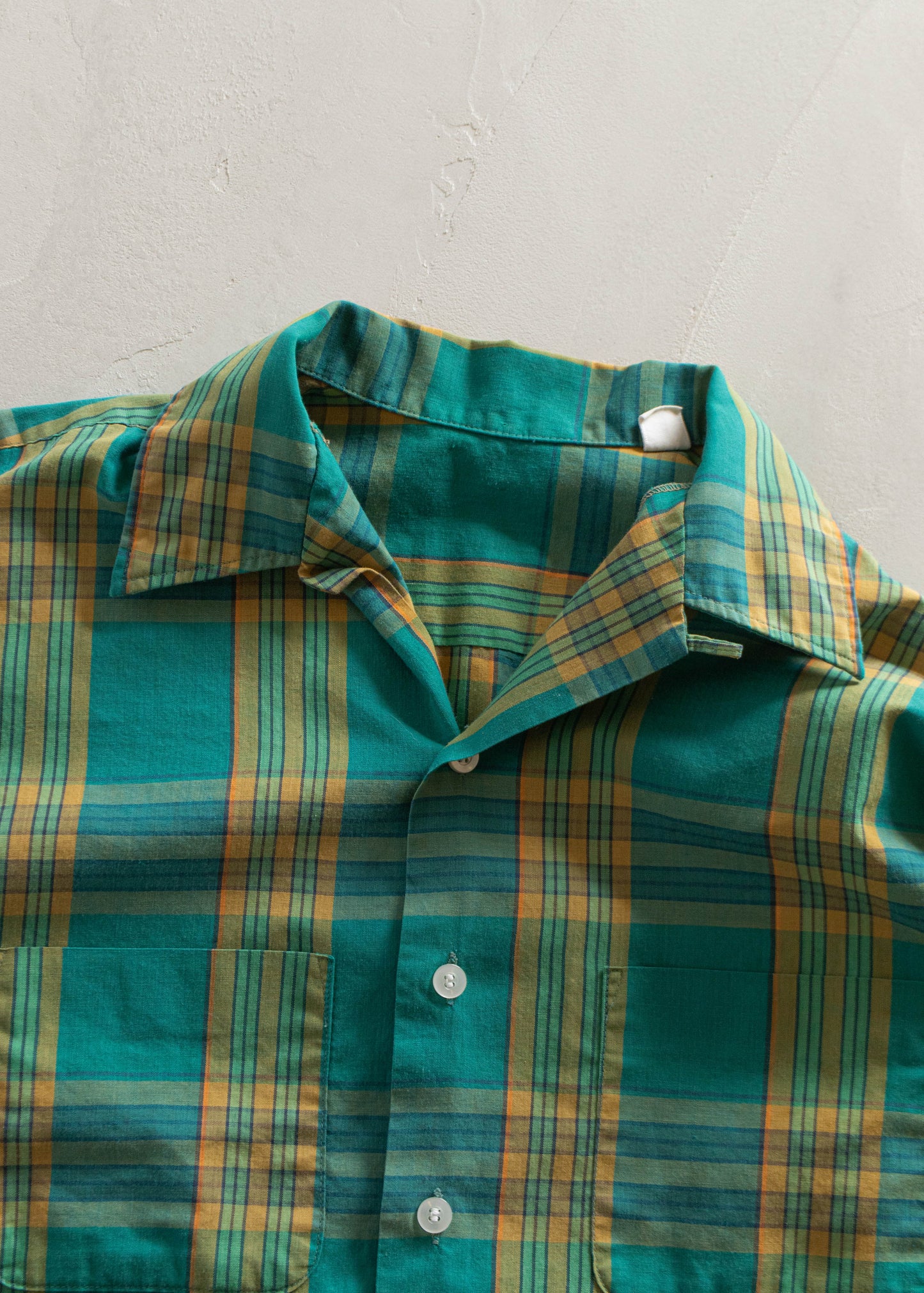 1970s Plaid Pattern Loop Collar Button Up Shirt Size S/M