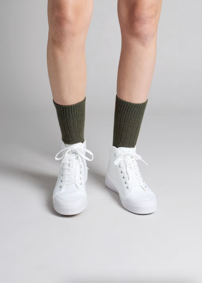 Spring Court Unisex B2 High-Top Canvas - White