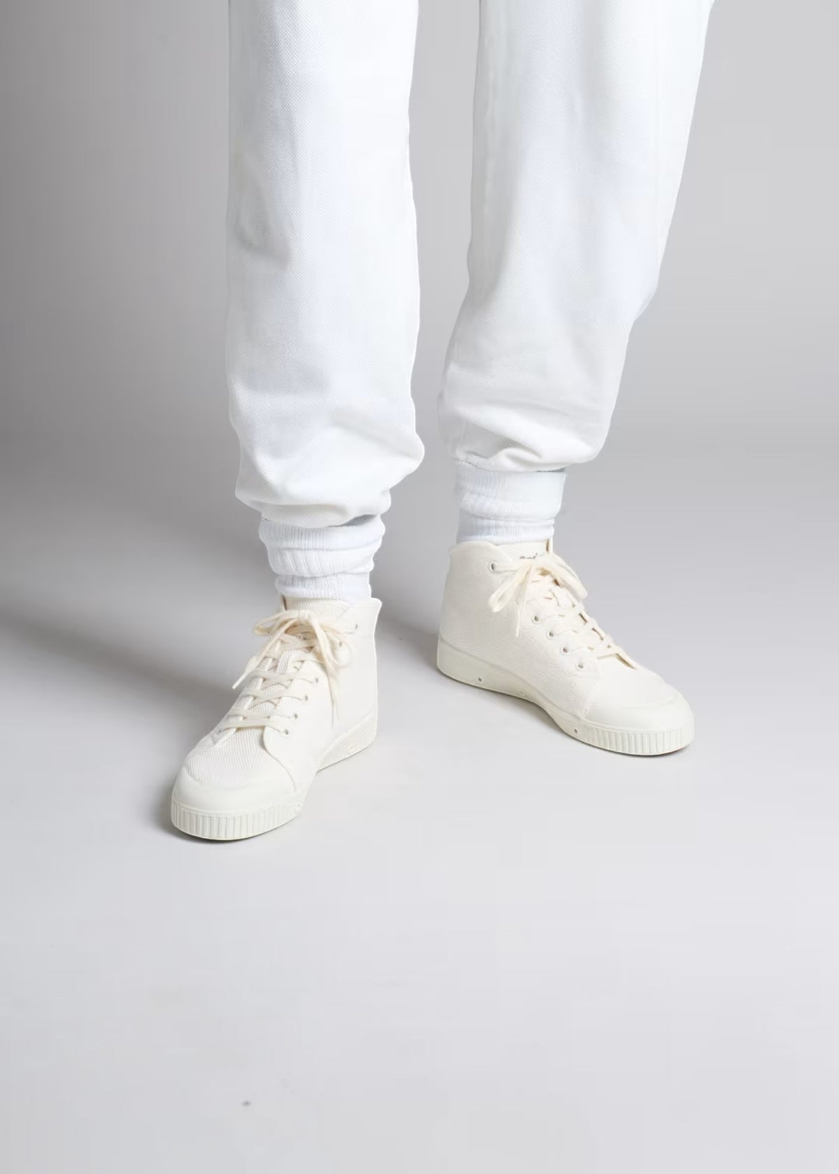 Spring Court Unisex B2 High-Top Canvas - Off-White Heavy Twill