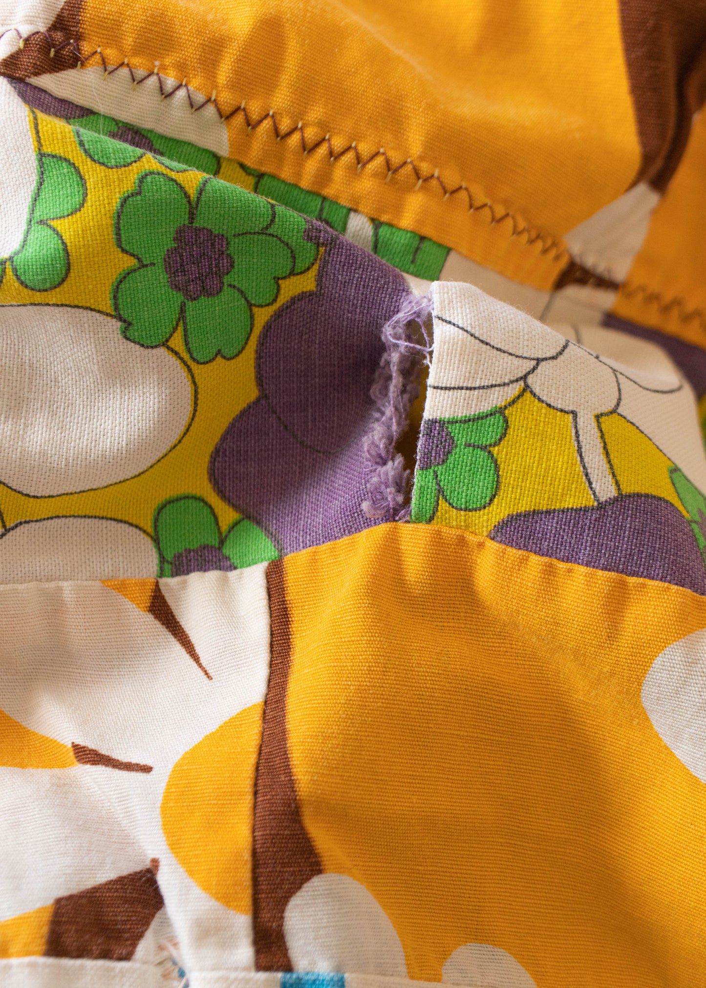 Vintage Floral Pattern Quilt Blanket Twin Size