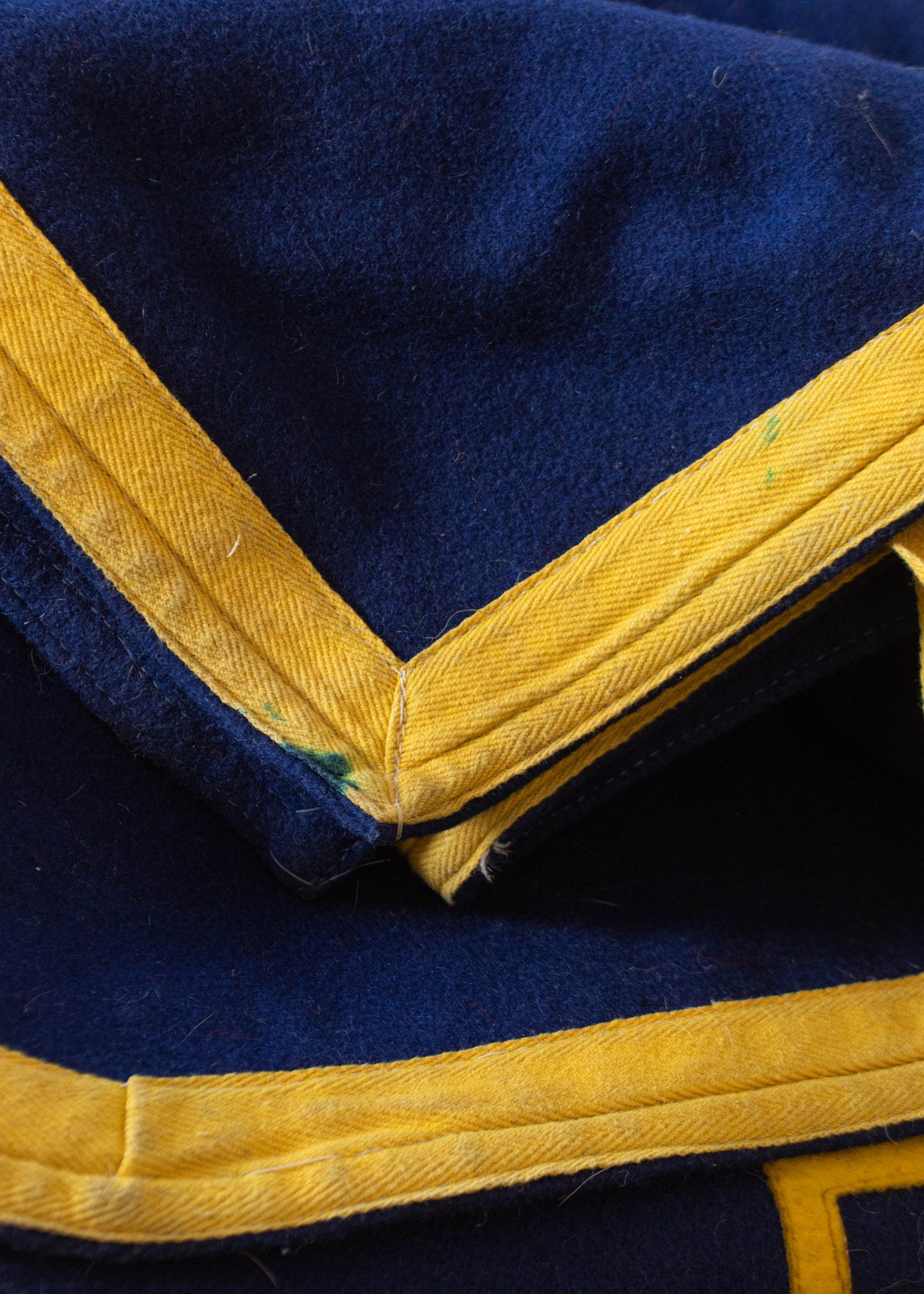 1972 Blue Bonnets Horse Stable Wool Blanket