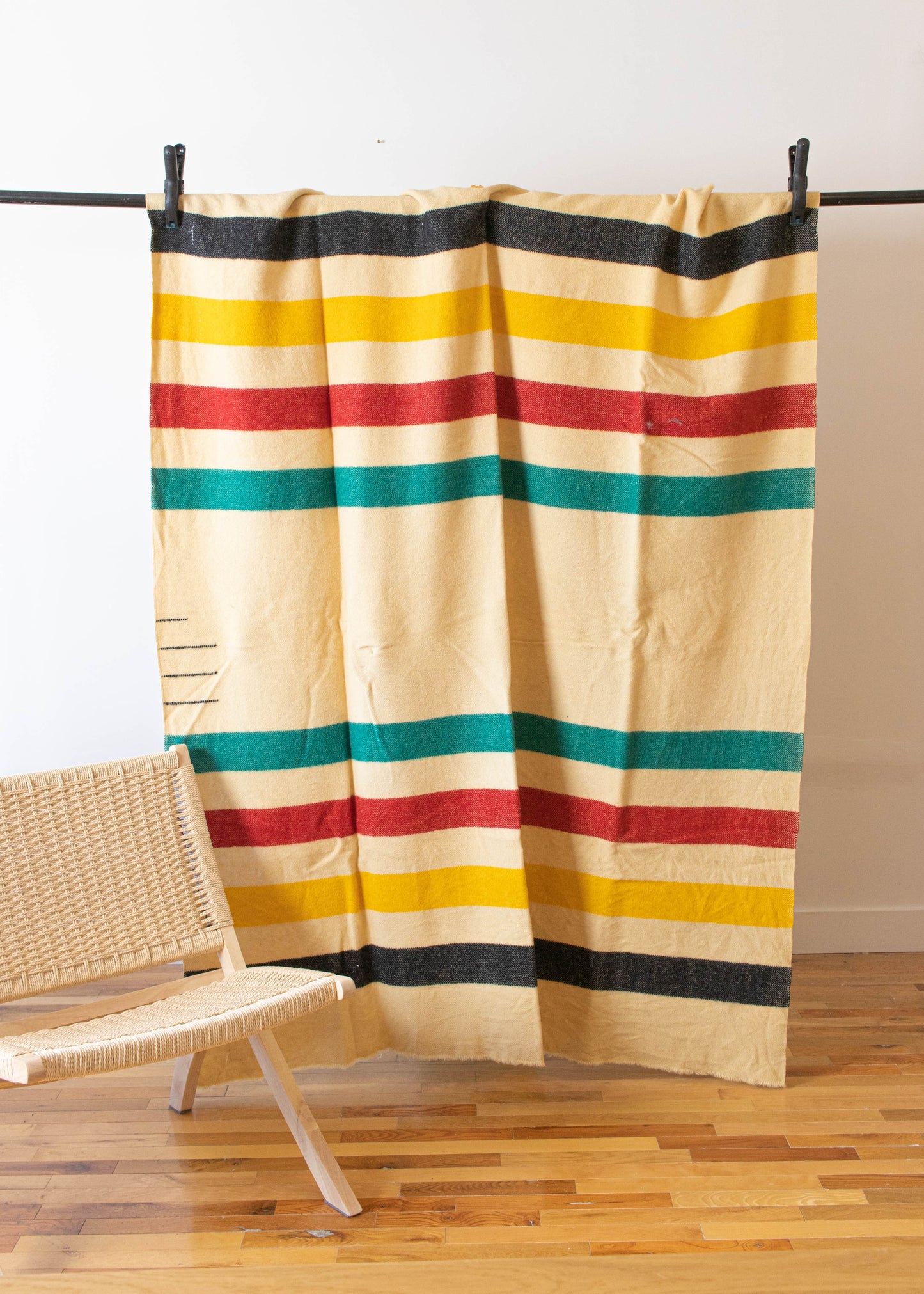 1960s Hudson's Bay 3.5 Point Wool Blanket Twin Size