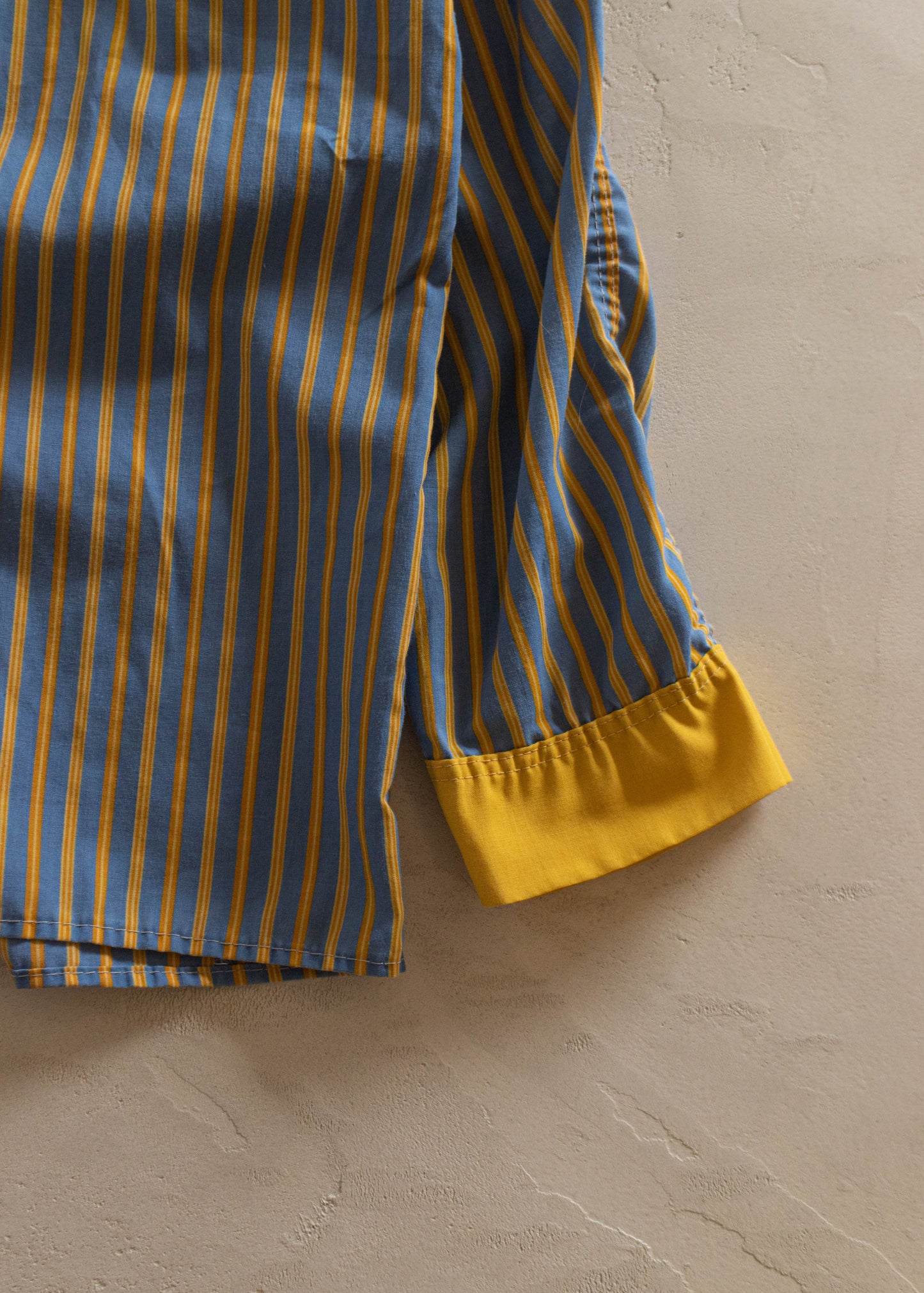 1960s Hall of Fame Stripe Pattern Long Sleeve Button Up Pajama Shirt Size XL/2XL