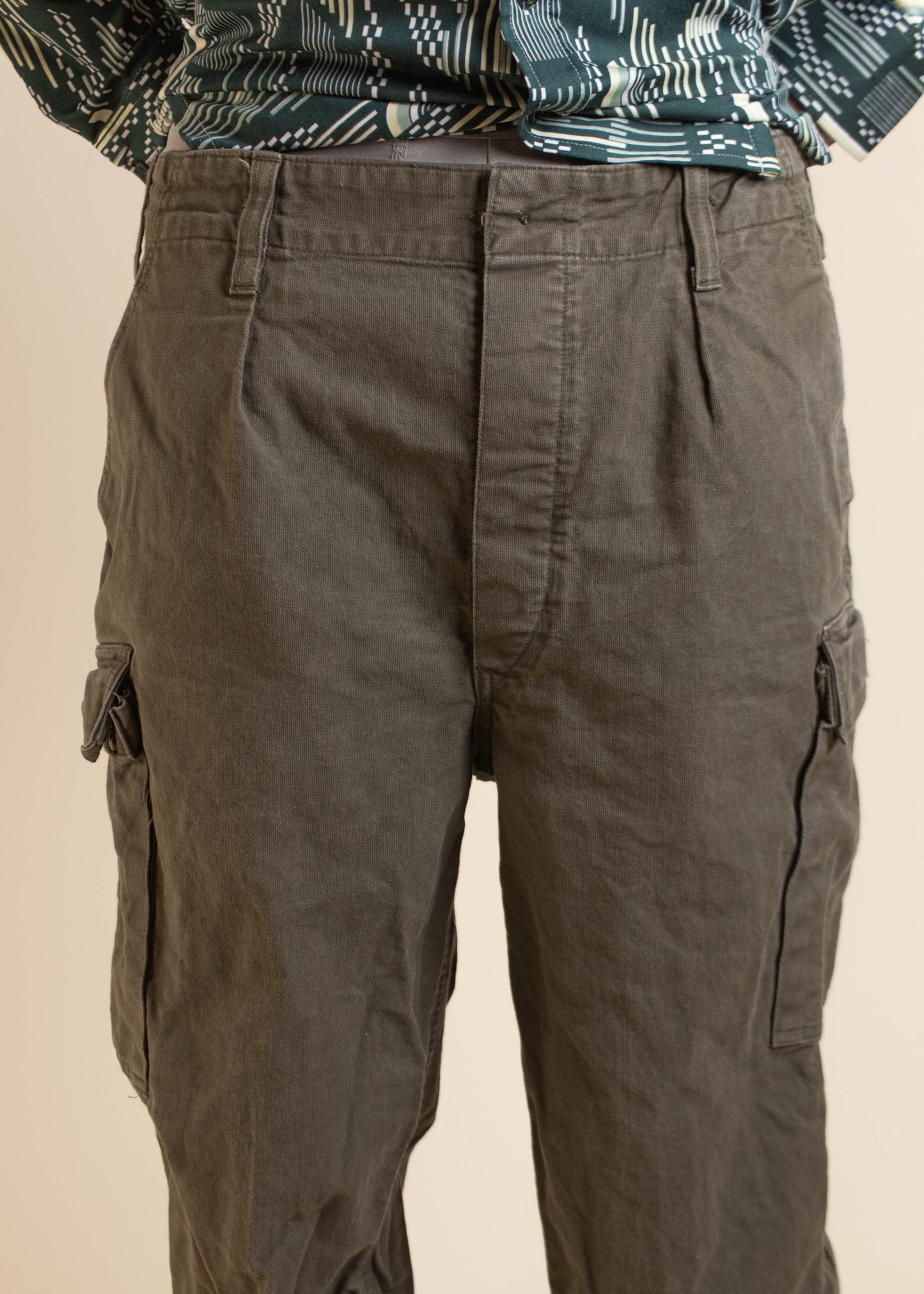 1980s German Military Moleskin Cargo Pants Size Women's 33 Men's 36