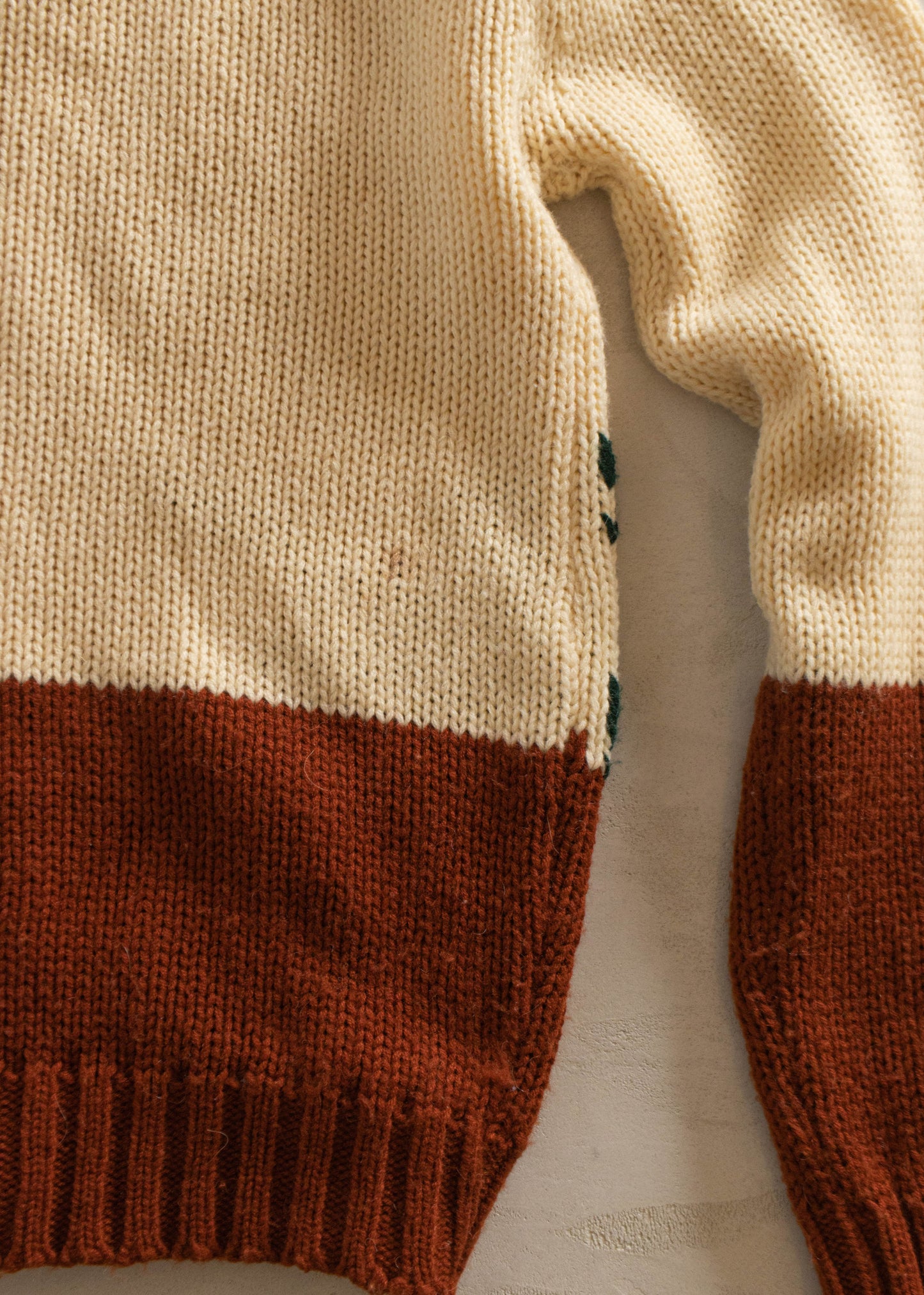 1980s Hunting Pattern Cowichan Style Wool Cardigan Size XS/S
