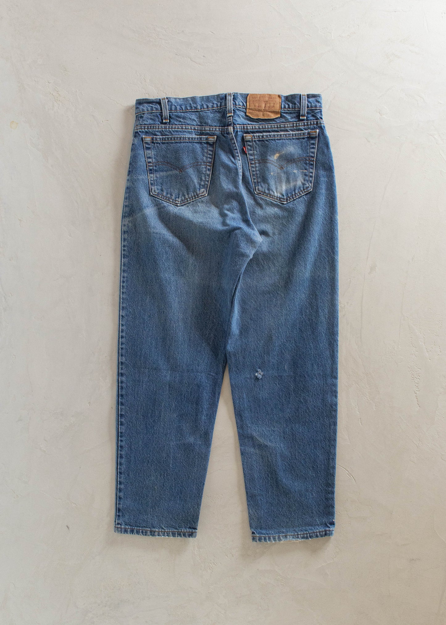 1980s Levi's 550 Midwash Jeans Size Women's 32 Men's 34