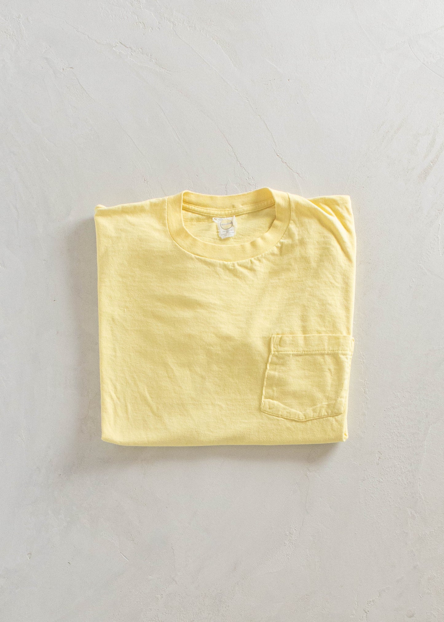 1980s Medallion Selvedge Pocket T-Shirt Size XL/2XL