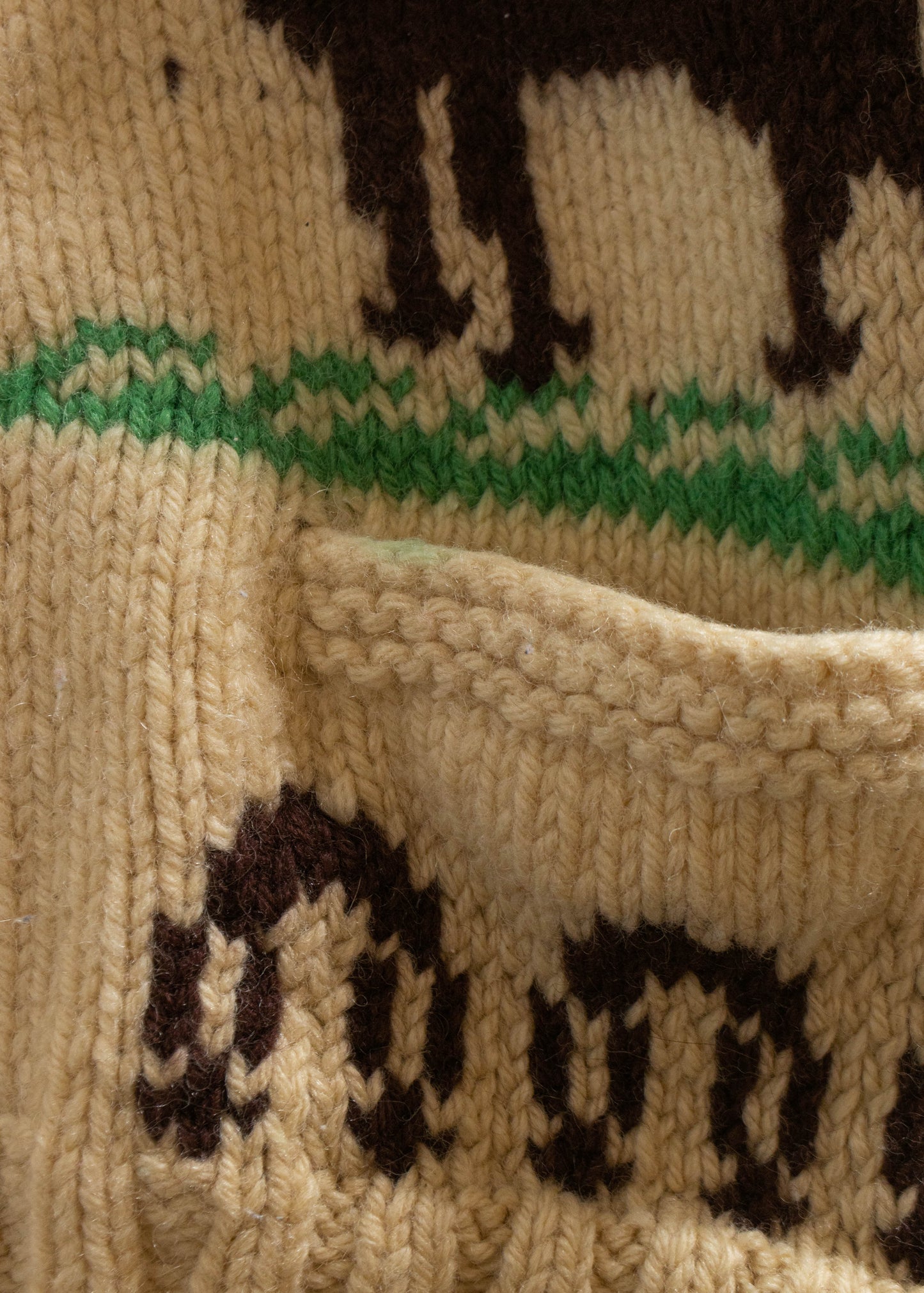 1980s Deer Pattern Cowichan Style Wool Cardigan Size XS/S