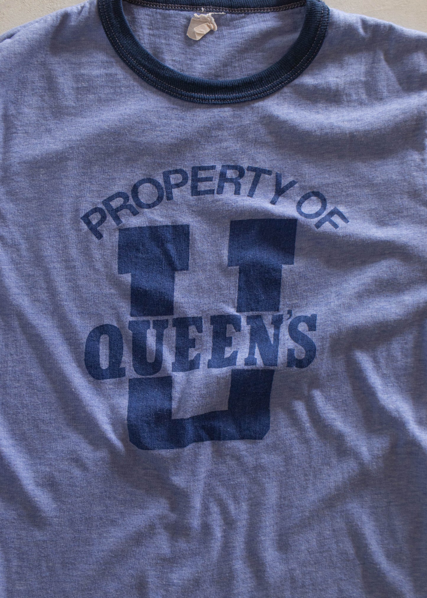 1980s Queen University Souvenir T-Shirt Size 2XS/XS