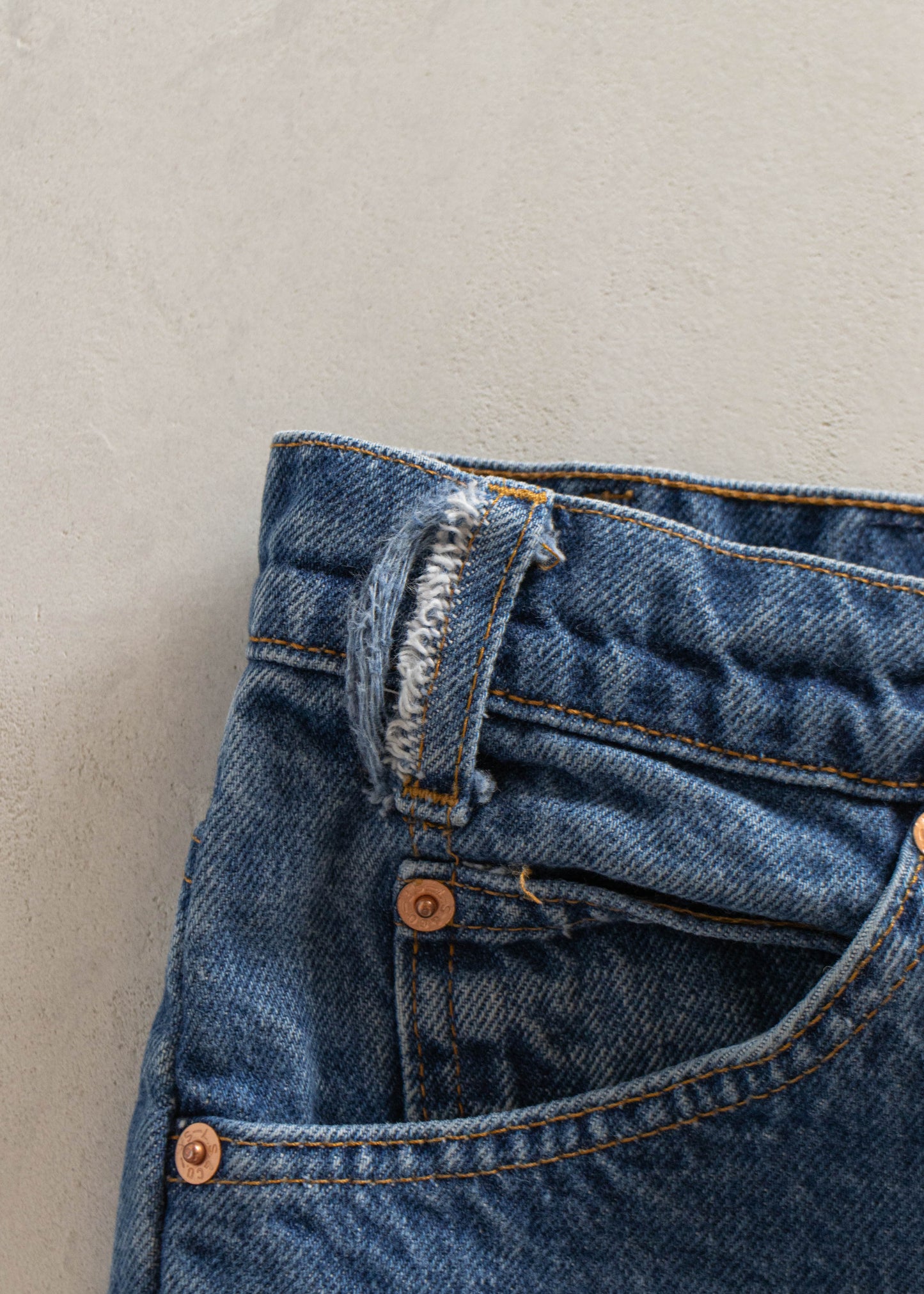 1980s Levi's Orange Tab Darkwash Jeans Size Women's 30 Men's 32